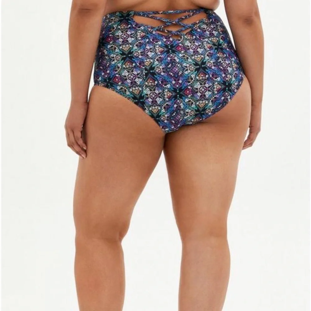 New! Torrid sz 2 Medallion High-Rise Strappy Back Bathing Swim Suit Bottoms 2X - Picture 2 of 4